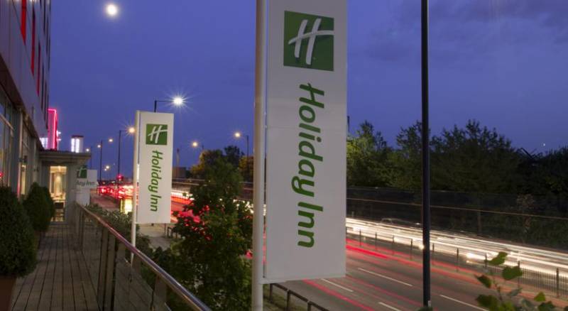 Holiday Inn London West