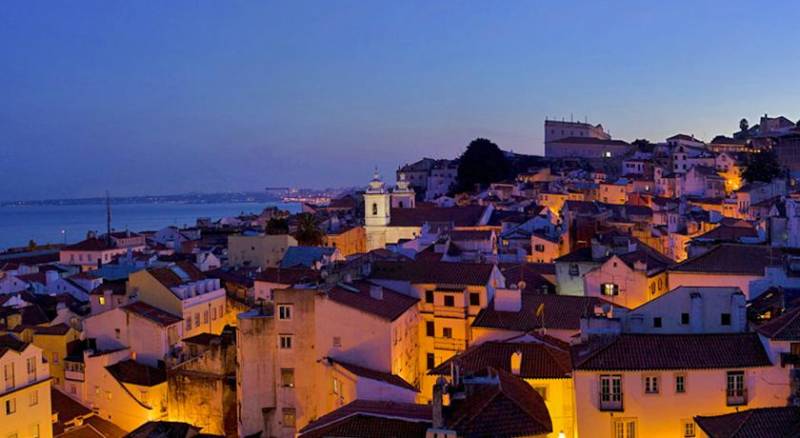 Lisbon Colours Bairro Alto Apartments