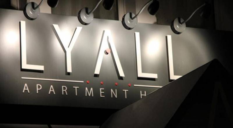 Lyall Apartment Hotel