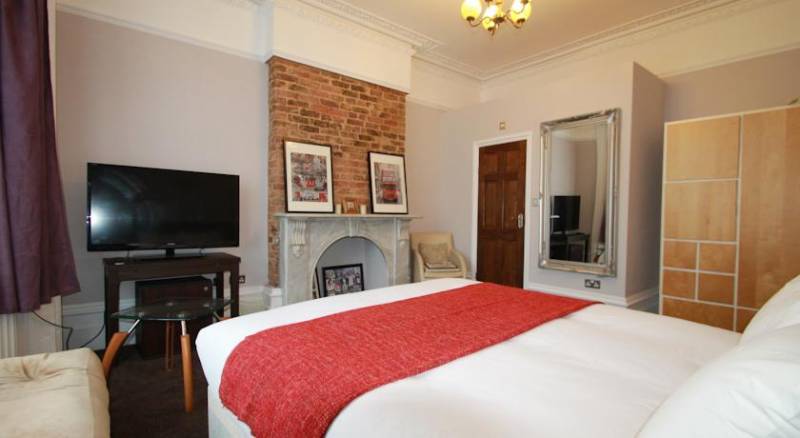 Manor House London