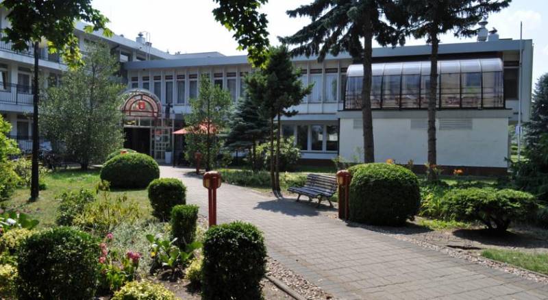 Prawdzic Resort & Conference