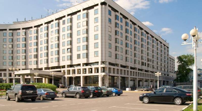 Radisson Slavyanskaya Hotel & Business Center