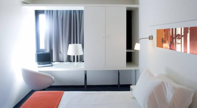 Star Inn Porto – Low Cost Design Hotel