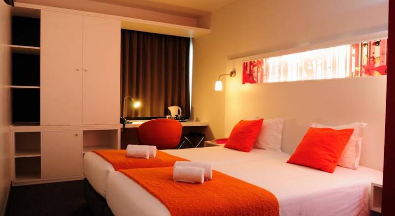 Star Inn Porto – Low Cost Design Hotel