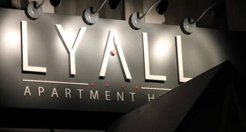 Lyall Apartment Hotel