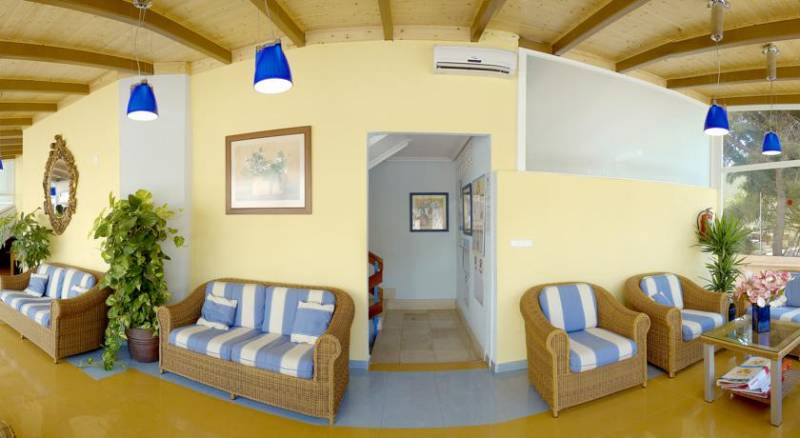 Apartamentos Playa Sol II