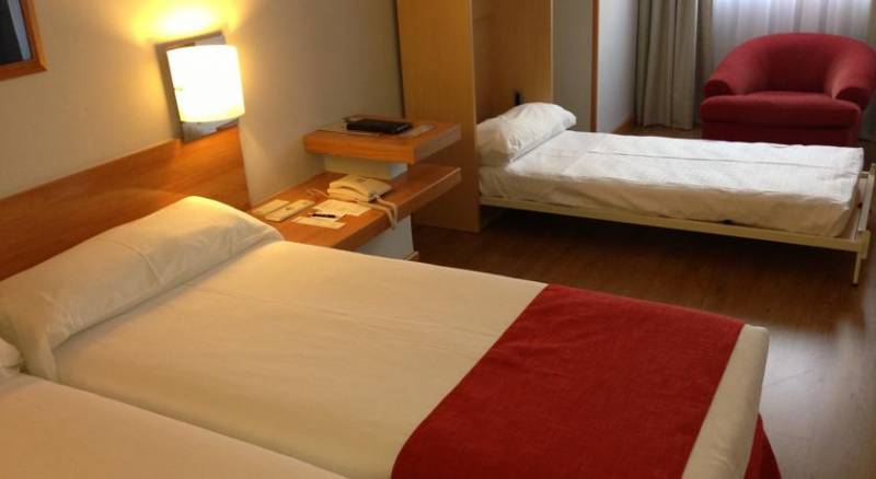 Aparto Suites Muralto