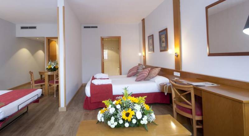 Aparto Suites Muralto