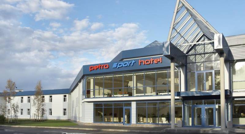 Petro Sport Hotel