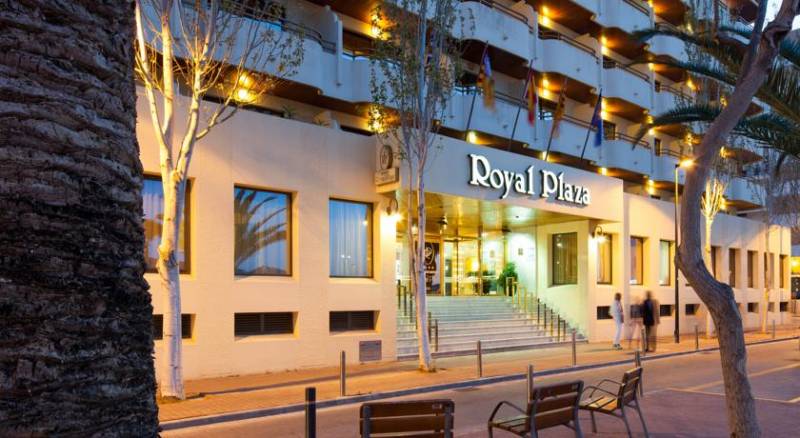 Royal Plaza