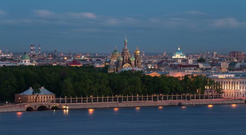 Saint-Petersburg Hotel