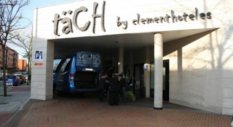 TäCH Madrid Airport