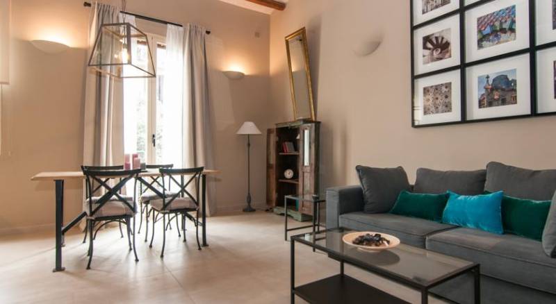 Trivao Suites Sant Antoni Market