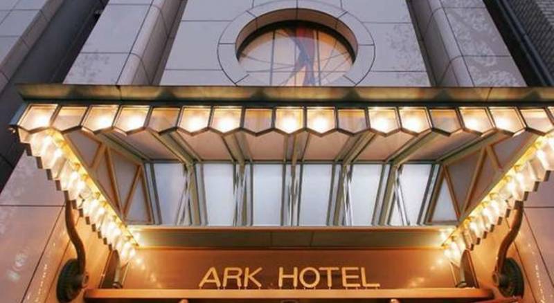 Ark Hotel Osaka Shinsaibashi