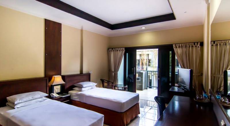 Champlung Mas Hotel, Legian