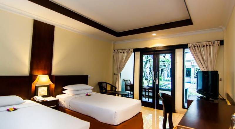 Champlung Mas Hotel, Legian