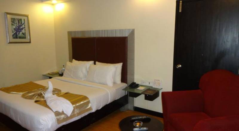 Deccan Plaza Hotels