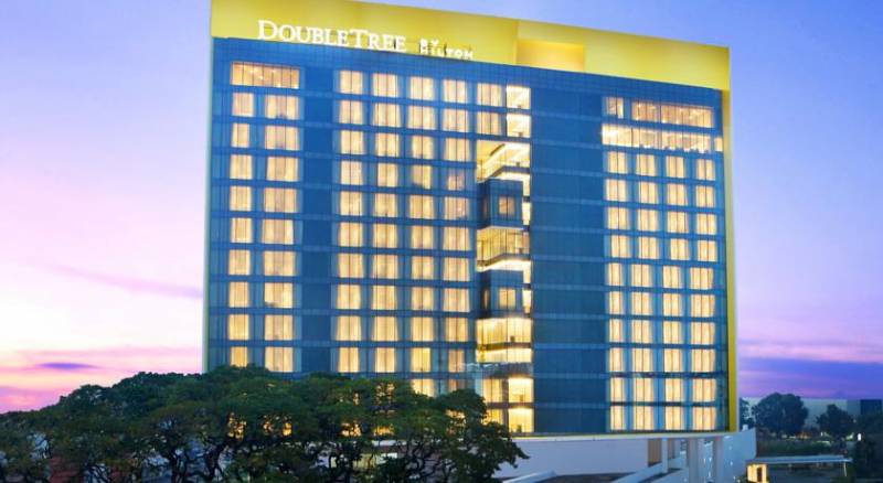 DoubleTree by Hilton Jakarta - Diponegoro