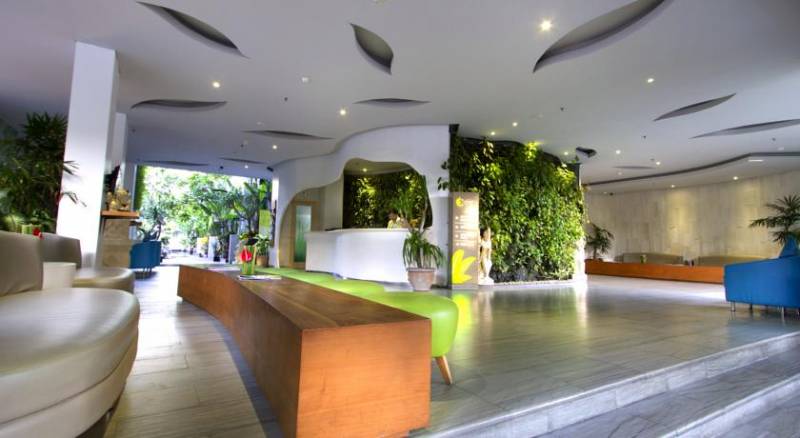 EDEN Hotel Kuta Bali