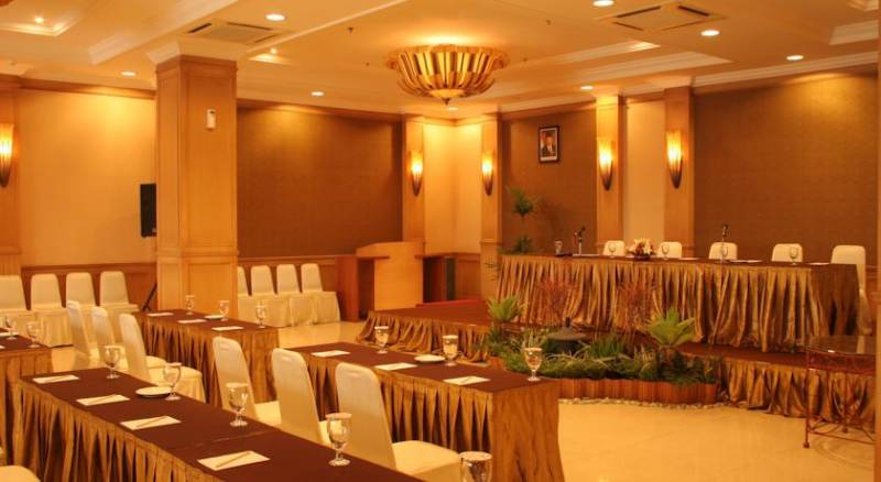 Galeri Ciumbuleuit Hotel