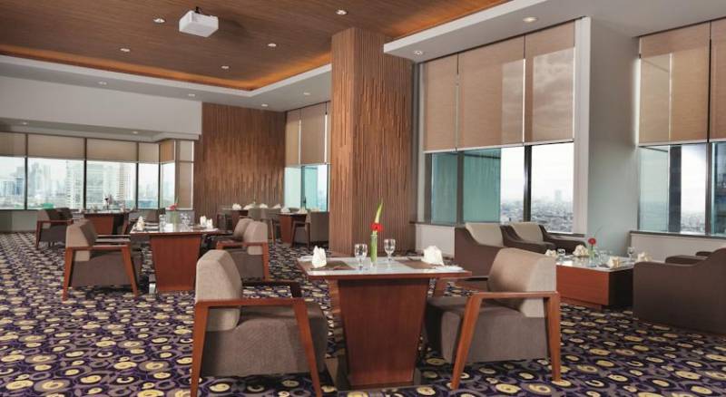 Grand Mercure Jakarta Harmoni