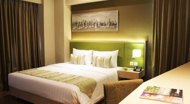 Grand Whiz Hotel Kelapa Gading Jakarta