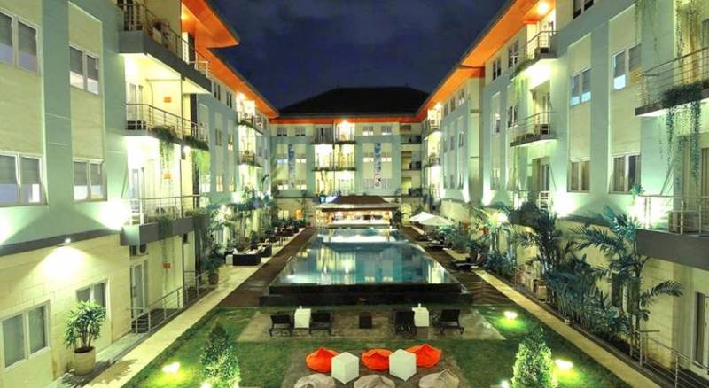 HARRIS Hotel & Residences Riverview - Kuta