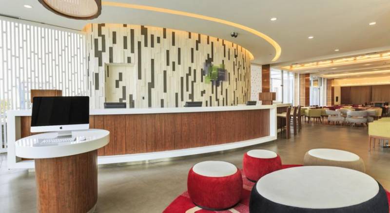 Holiday Inn Express Semarang Simpang Lima