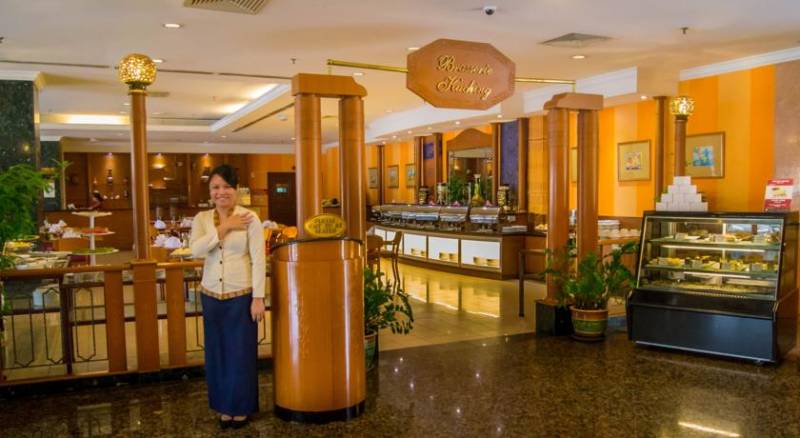 Hotel Grand Continental Kuching