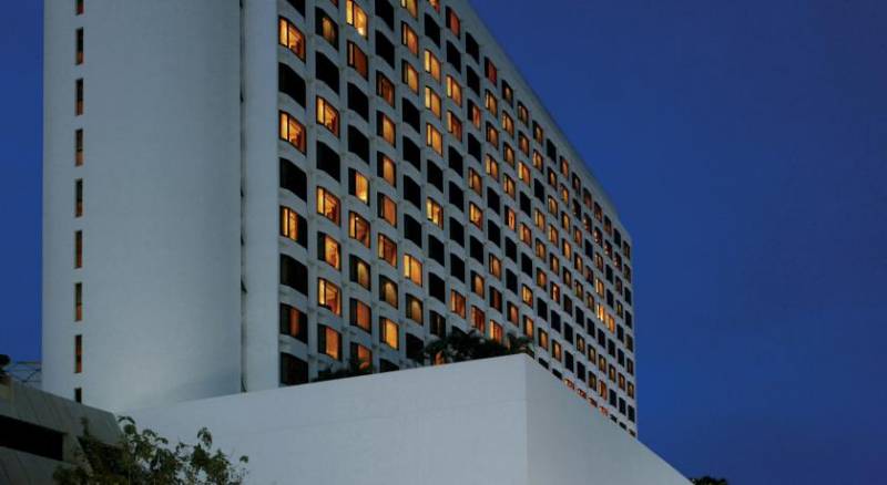 Hotel Jen Penang (Formerly Traders Hotel Penang)