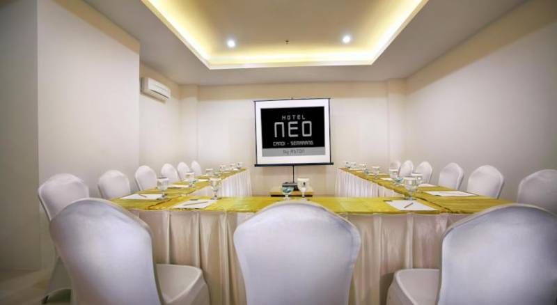 Hotel Neo Candi Semarang