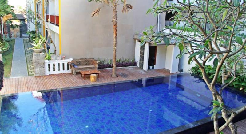 Kamini Hotel Legian