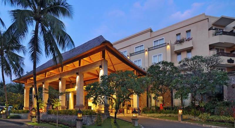 Kuta Paradiso Hotel