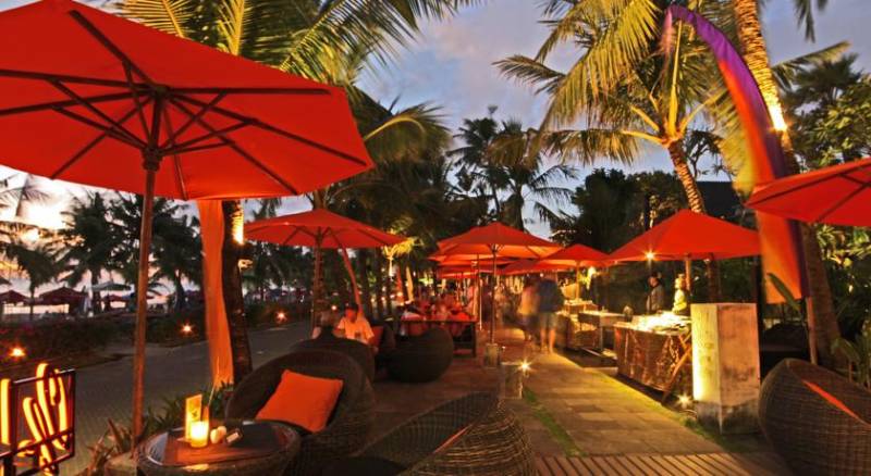 Legian Beach Hotel