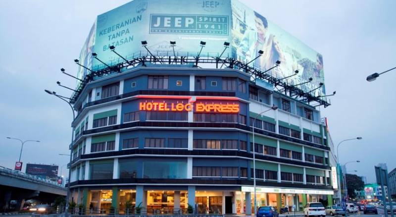 LEO Express Hotel