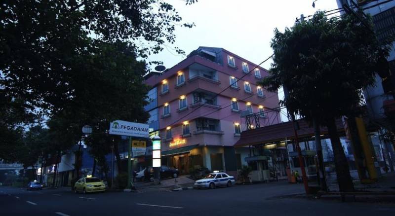 Losari Blok M Hotel Jakarta