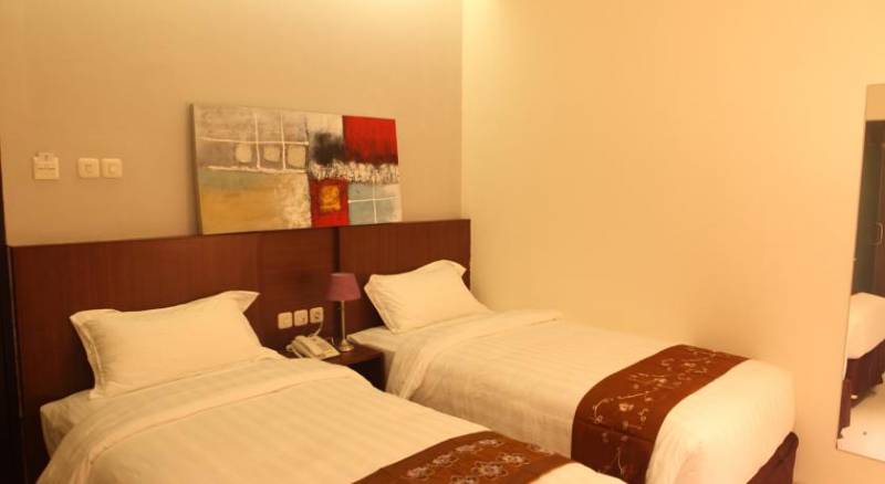 Miko Hotel Makassar