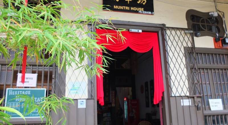 Muntri House