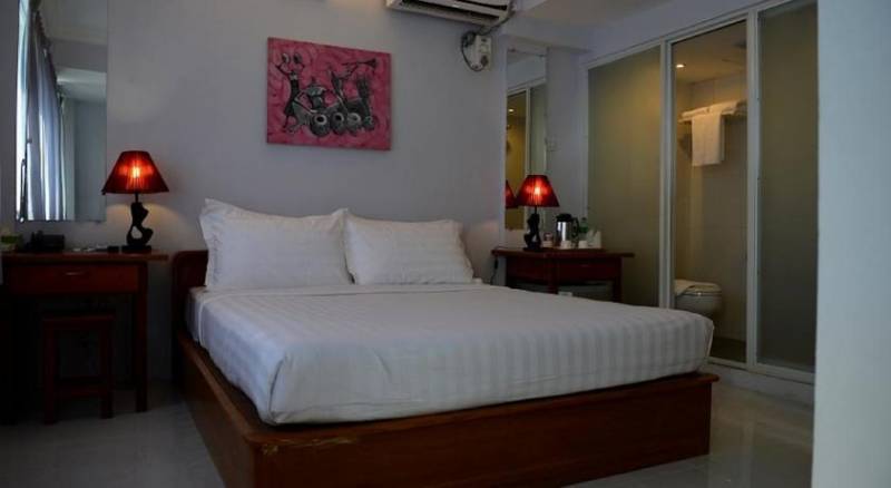 New Yangon Hotel