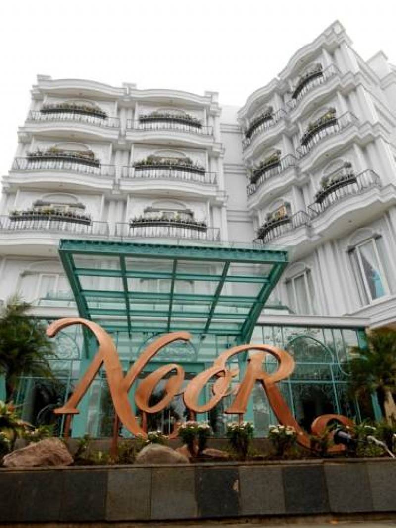 Noor Hotel