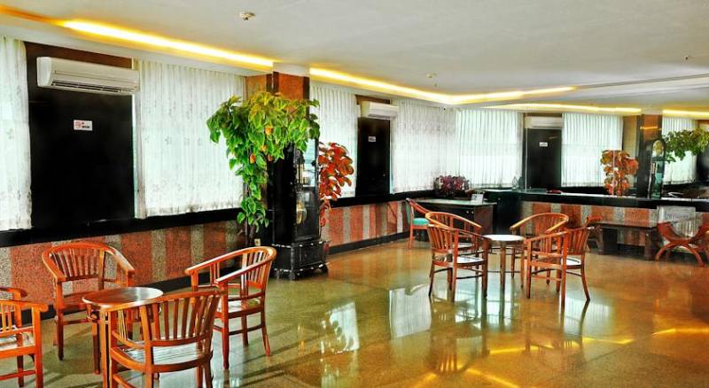 Plaza Hotel Harco Mangga Dua