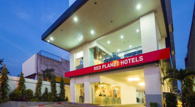 Red Planet Surabaya