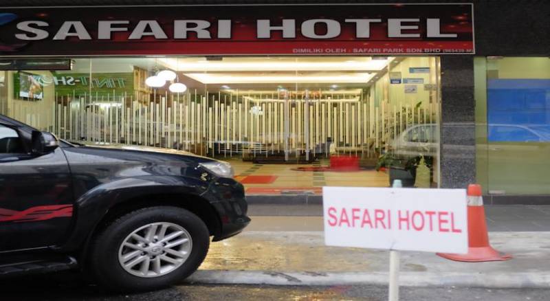 Safari Hotel