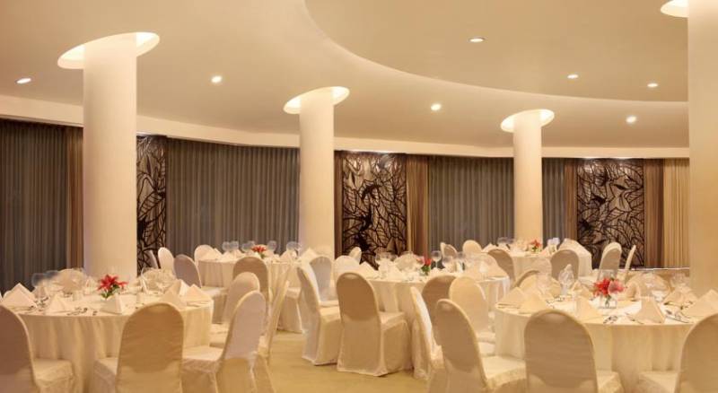 Sheraton Surabaya Hotel & Towers