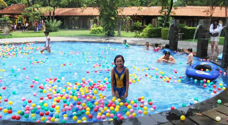 Singgasana Hotel Surabaya