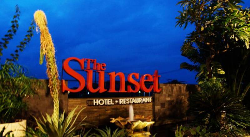 The Sunset Hotel & Restaurant