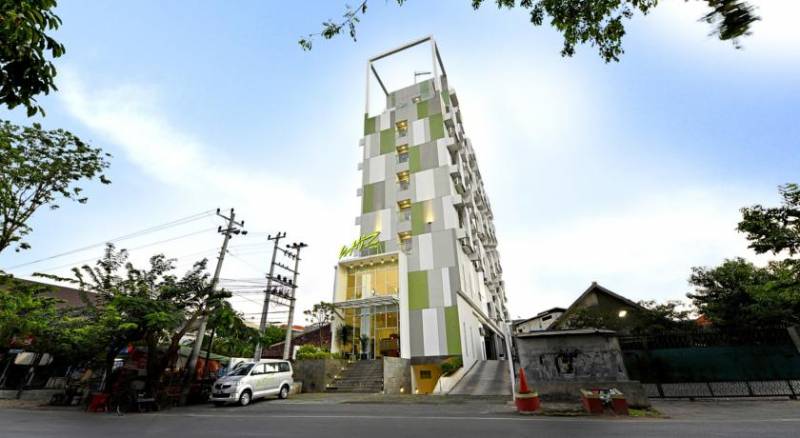 Whiz Hotel Semarang