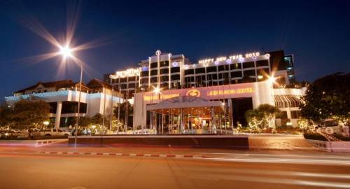 Lao Plaza Hotel