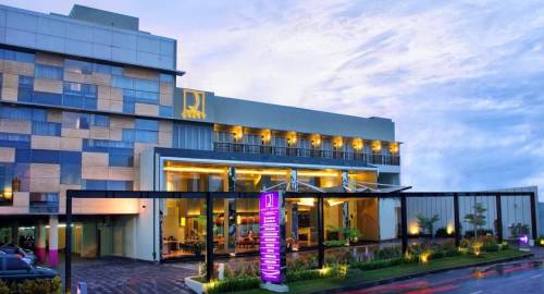 Quest Hotel Semarang