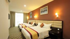 Hallmark Regency Hotel